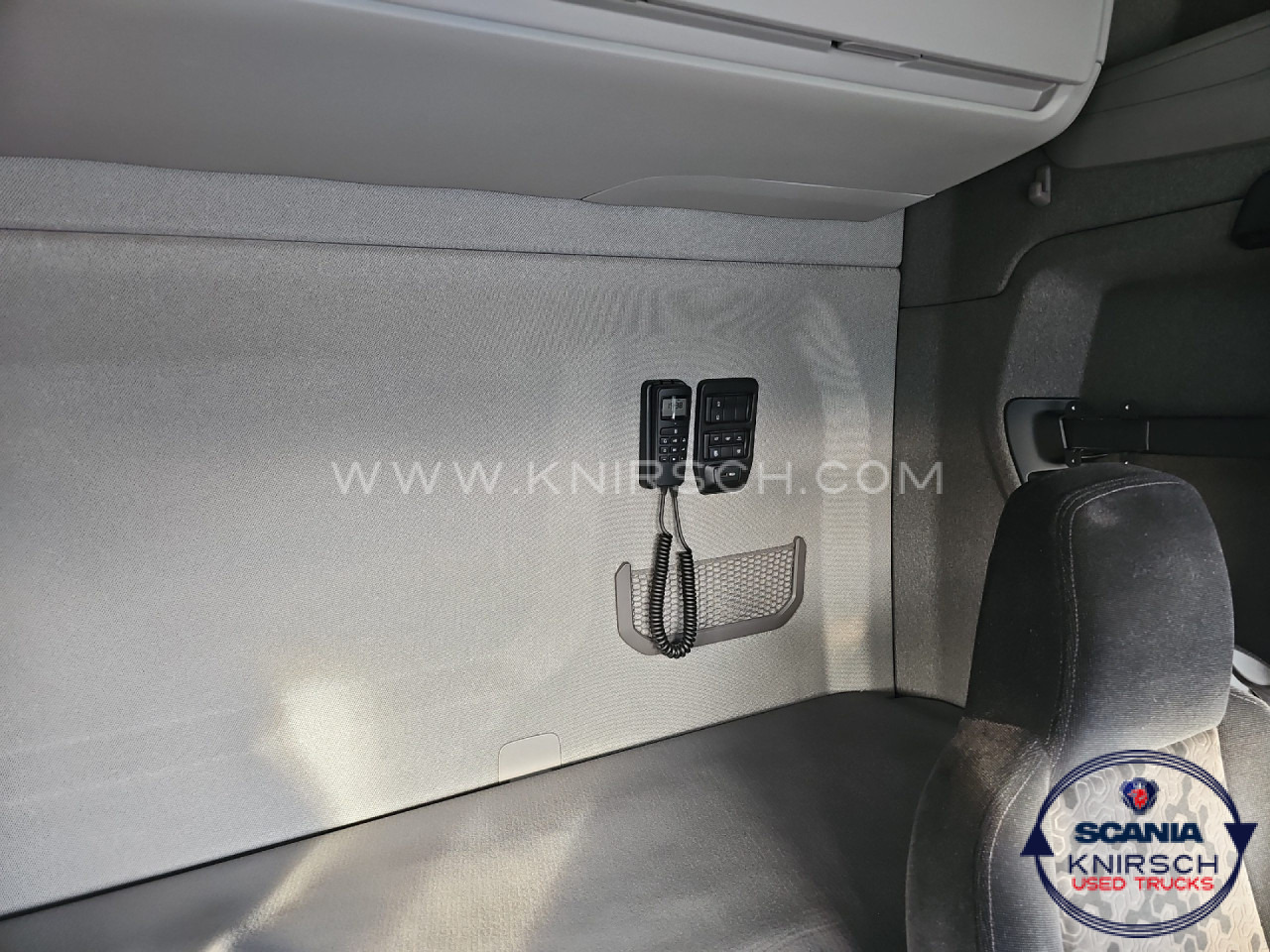 SCANIA R 450 A4x2LA Retarder Standklima - Tegljač: slika SCANIA R 450 A4x2LA Retarder Standklima - Tegljač SCANIA R 450 A4x2LA Retarder Standklima - Tegljač: slika SCANIA R 450 A4x2LA Retarder Standklima - Tegljač