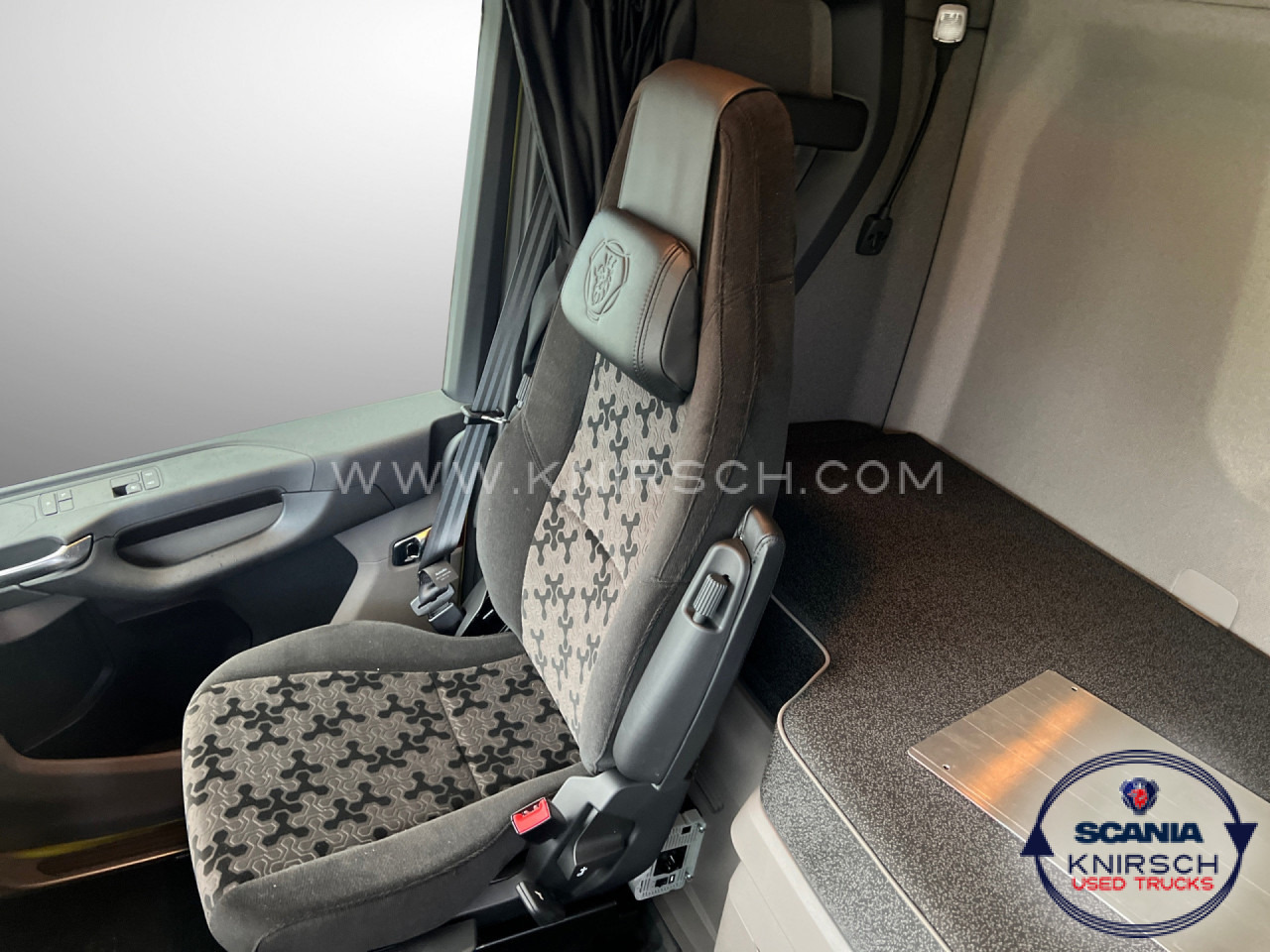 SCANIA S 590 A6x4NB - Tegljač: slika SCANIA S 590 A6x4NB - Tegljač SCANIA S 590 A6x4NB - Tegljač: slika SCANIA S 590 A6x4NB - Tegljač