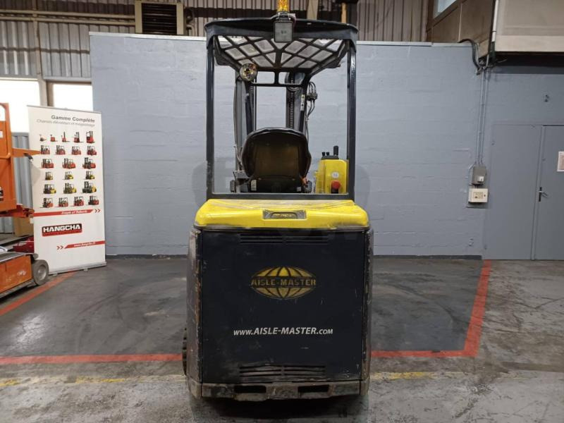 Aisle Master 20SE - Električni viličar: slika Aisle Master 20SE - Električni viličar Aisle Master 20SE - Električni viličar: slika Aisle Master 20SE - Električni viličar