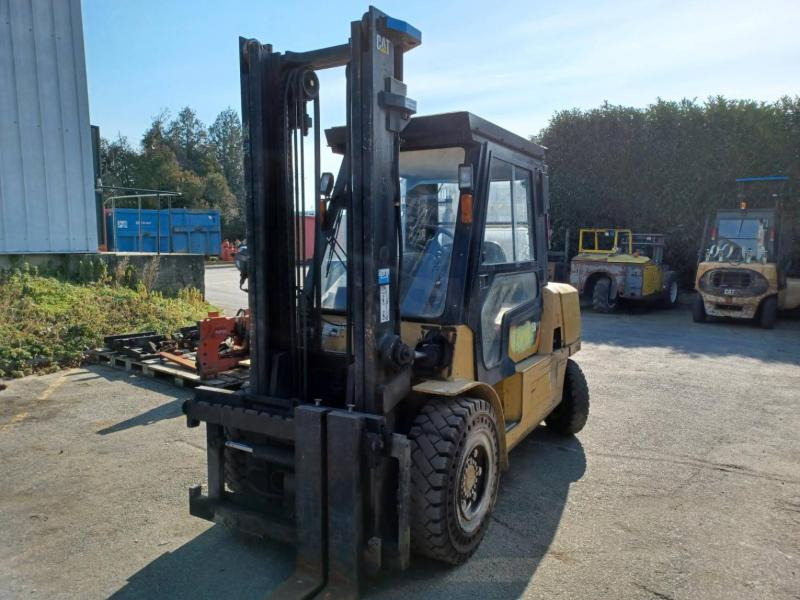 Caterpillar DP50K2 - Diesel viličar: slika Caterpillar DP50K2 - Diesel viličar Caterpillar DP50K2 - Diesel viličar: slika Caterpillar DP50K2 - Diesel viličar