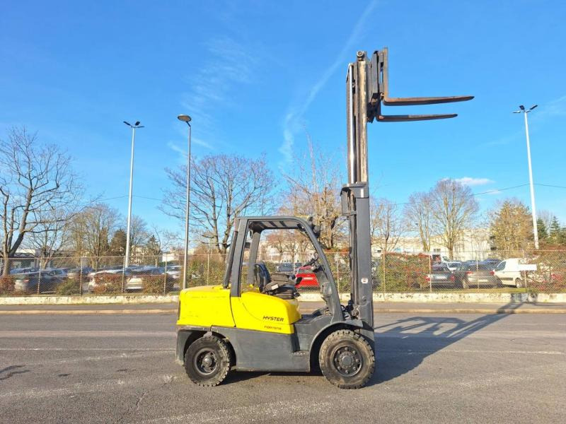 Hyster H4.5FTS5 - Diesel viličar: slika Hyster H4.5FTS5 - Diesel viličar Hyster H4.5FTS5 - Diesel viličar: slika Hyster H4.5FTS5 - Diesel viličar
