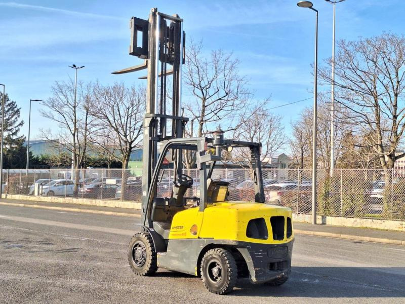 Hyster H4.5FTS5 - Diesel viličar: slika Hyster H4.5FTS5 - Diesel viličar Hyster H4.5FTS5 - Diesel viličar: slika Hyster H4.5FTS5 - Diesel viličar