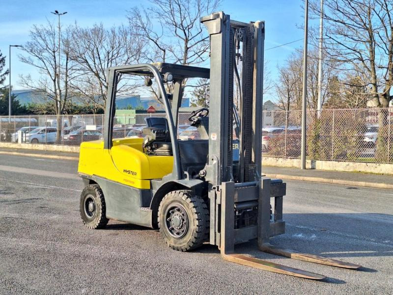 Hyster H4.5FTS5 - Diesel viličar: slika Hyster H4.5FTS5 - Diesel viličar Hyster H4.5FTS5 - Diesel viličar: slika Hyster H4.5FTS5 - Diesel viličar
