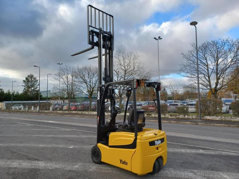 Električni viličar Yale ERP16VTMWB: slika Električni viličar Yale ERP16VTMWB