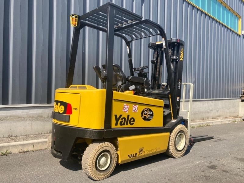 Yale ERP30 ALF - Električni viličar: slika Yale ERP30 ALF - Električni viličar Yale ERP30 ALF - Električni viličar: slika Yale ERP30 ALF - Električni viličar