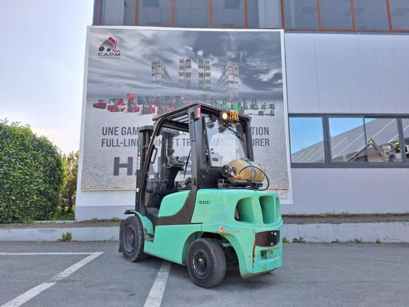 Yale GLP30VX - Plinski viličar: slika Yale GLP30VX - Plinski viličar Yale GLP30VX - Plinski viličar: slika Yale GLP30VX - Plinski viličar