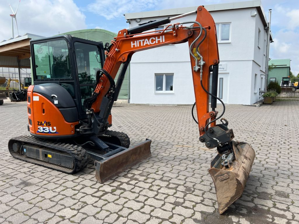 Hitachi ZX 33 U-6 CLR, Bj 22, 610 BH, Klima, MS03, GLV - Mini bager: slika Hitachi ZX 33 U-6 CLR, Bj 22, 610 BH, Klima, MS03, GLV - Mini bager Hitachi ZX 33 U-6 CLR, Bj 22, 610 BH, Klima, MS03, GLV - Mini bager: slika Hitachi ZX 33 U-6 CLR, Bj 22, 610 BH, Klima, MS03, GLV - Mini bager