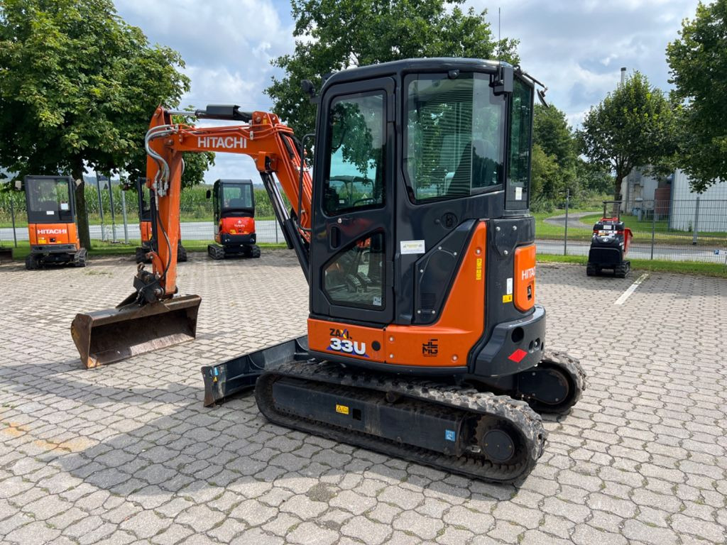 Hitachi ZX 33 U-6 CLR, Bj 22, 610 BH, Klima, MS03, GLV - Mini bager: slika Hitachi ZX 33 U-6 CLR, Bj 22, 610 BH, Klima, MS03, GLV - Mini bager Hitachi ZX 33 U-6 CLR, Bj 22, 610 BH, Klima, MS03, GLV - Mini bager: slika Hitachi ZX 33 U-6 CLR, Bj 22, 610 BH, Klima, MS03, GLV - Mini bager