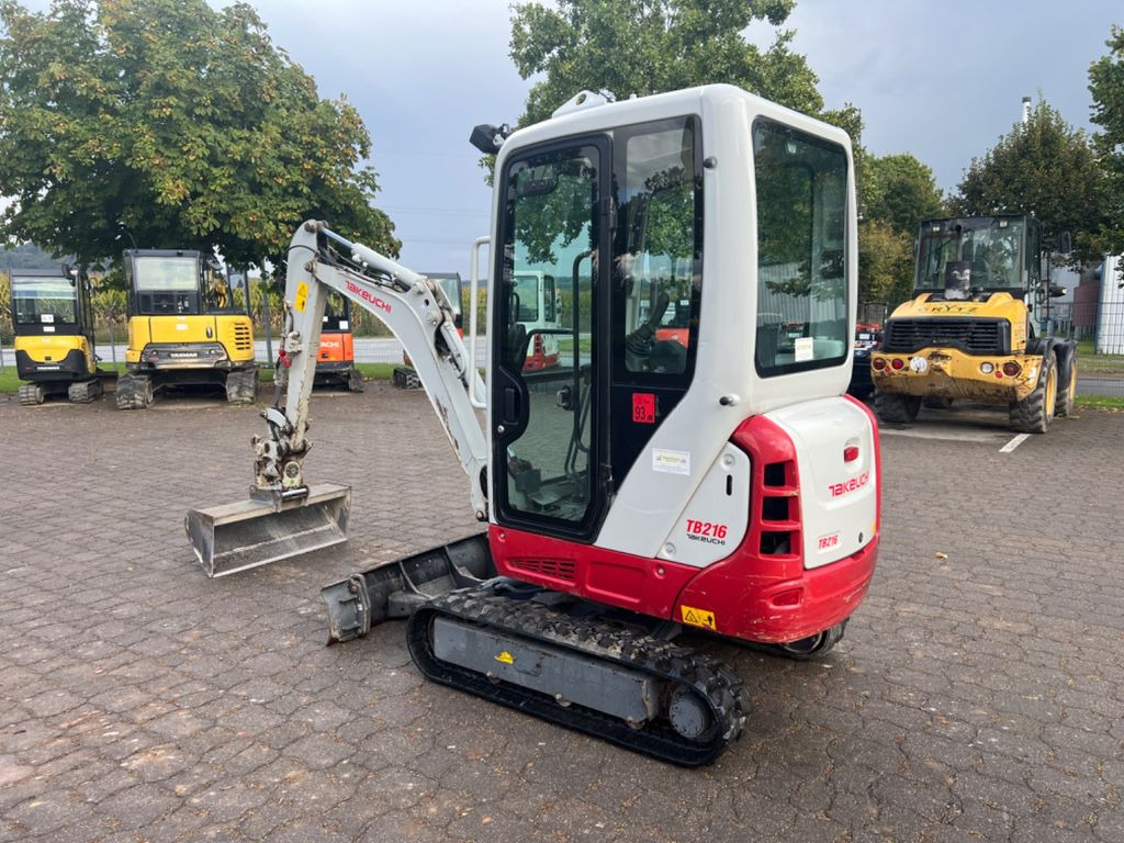 Takeuchi TB 216 V4 Bj 20, 1000 BH Powertilt HS01 3 Löffel - Mini bager: slika Takeuchi TB 216 V4 Bj 20, 1000 BH Powertilt HS01 3 Löffel - Mini bager Takeuchi TB 216 V4 Bj 20, 1000 BH Powertilt HS01 3 Löffel - Mini bager: slika Takeuchi TB 216 V4 Bj 20, 1000 BH Powertilt HS01 3 Löffel - Mini bager