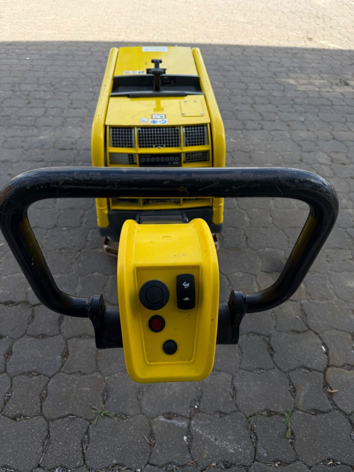Vibro ploča Wacker DPU 80 Lec670 Rüttelplatte Verdichtungskontrolle: slika Vibro ploča Wacker DPU 80 Lec670 Rüttelplatte Verdichtungskontrolle