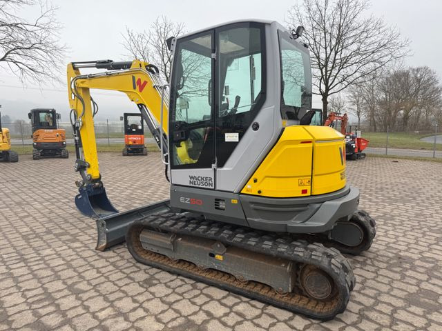 Wacker EZ 50, Bj 24, 300 BH, Gummiketten, HS03, TL Wacker EZ 50, Bj 24, 300 BH, Gummiketten, HS03, TL - Mini bager: slika Wacker EZ 50, Bj 24, 300 BH, Gummiketten, HS03, TL Wacker EZ 50, Bj 24, 300 BH, Gummiketten, HS03, TL - Mini bager Wacker EZ 50, Bj 24, 300 BH, Gummiketten, HS03, TL Wacker EZ 50, Bj 24, 300 BH, Gummiketten, HS03, TL - Mini bager: slika Wacker EZ 50, Bj 24, 300 BH, Gummiketten, HS03, TL Wacker EZ 50, Bj 24, 300 BH, Gummiketten, HS03, TL - Mini bager
