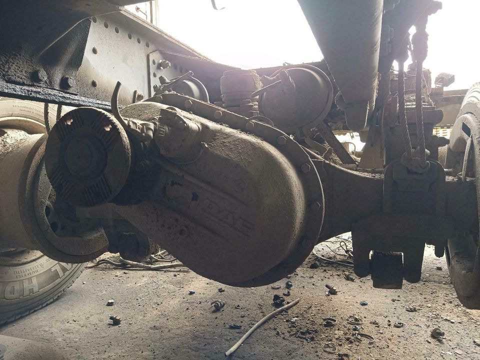 DAF Doppelachtsaggregat zerlegt 1355 und 1355T CF 85 - Osovina i dijelovi za Kamion: slika DAF Doppelachtsaggregat zerlegt 1355 und 1355T CF 85 - Osovina i dijelovi za Kamion DAF Doppelachtsaggregat zerlegt 1355 und 1355T CF 85 - Osovina i dijelovi za Kamion: slika DAF Doppelachtsaggregat zerlegt 1355 und 1355T CF 85 - Osovina i dijelovi za Kamion