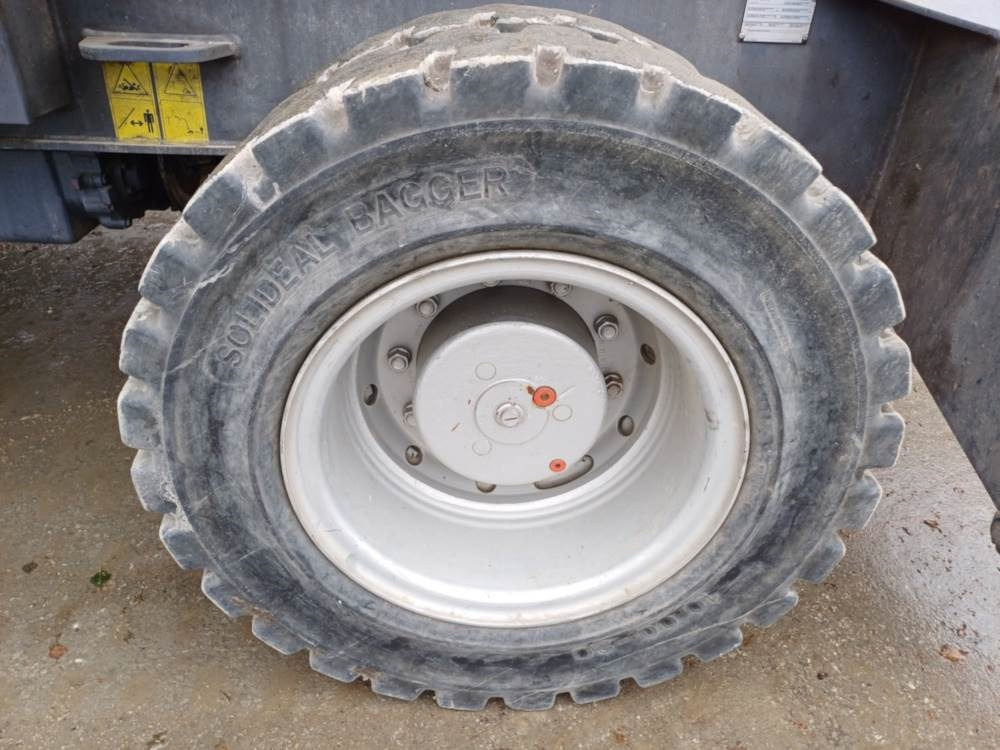 Fuchs MHL 331 - Stroj za rukovanje otpadom: slika Fuchs MHL 331 - Stroj za rukovanje otpadom Fuchs MHL 331 - Stroj za rukovanje otpadom: slika Fuchs MHL 331 - Stroj za rukovanje otpadom