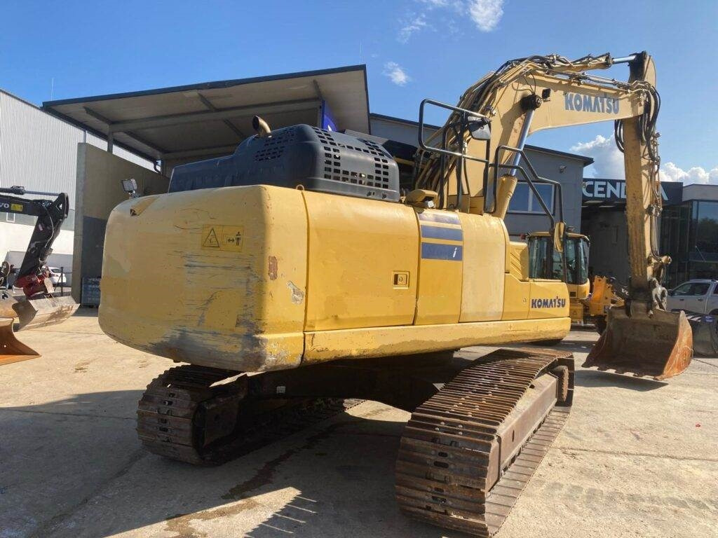 Komatsu PC210LC-11 - Bager gusjeničar: slika Komatsu PC210LC-11 - Bager gusjeničar Komatsu PC210LC-11 - Bager gusjeničar: slika Komatsu PC210LC-11 - Bager gusjeničar