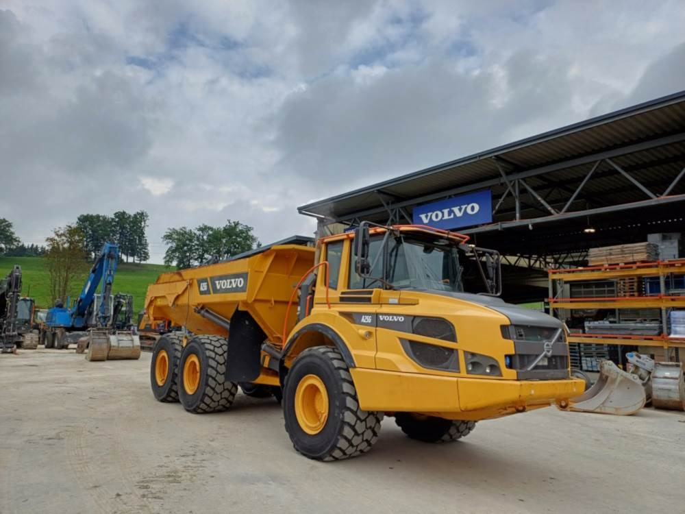 Volvo A25G - Zglobni istovarivač: slika Volvo A25G - Zglobni istovarivač Volvo A25G - Zglobni istovarivač: slika Volvo A25G - Zglobni istovarivač