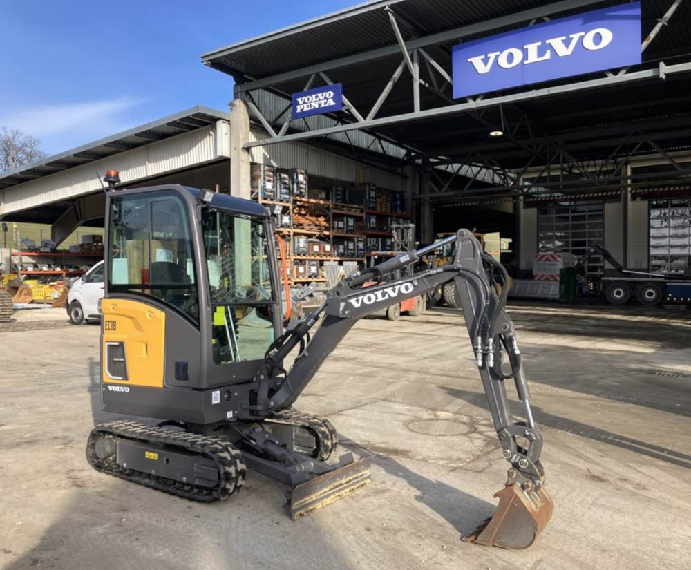 Volvo EC18E Electric - Mini bager: slika Volvo EC18E Electric - Mini bager Volvo EC18E Electric - Mini bager: slika Volvo EC18E Electric - Mini bager