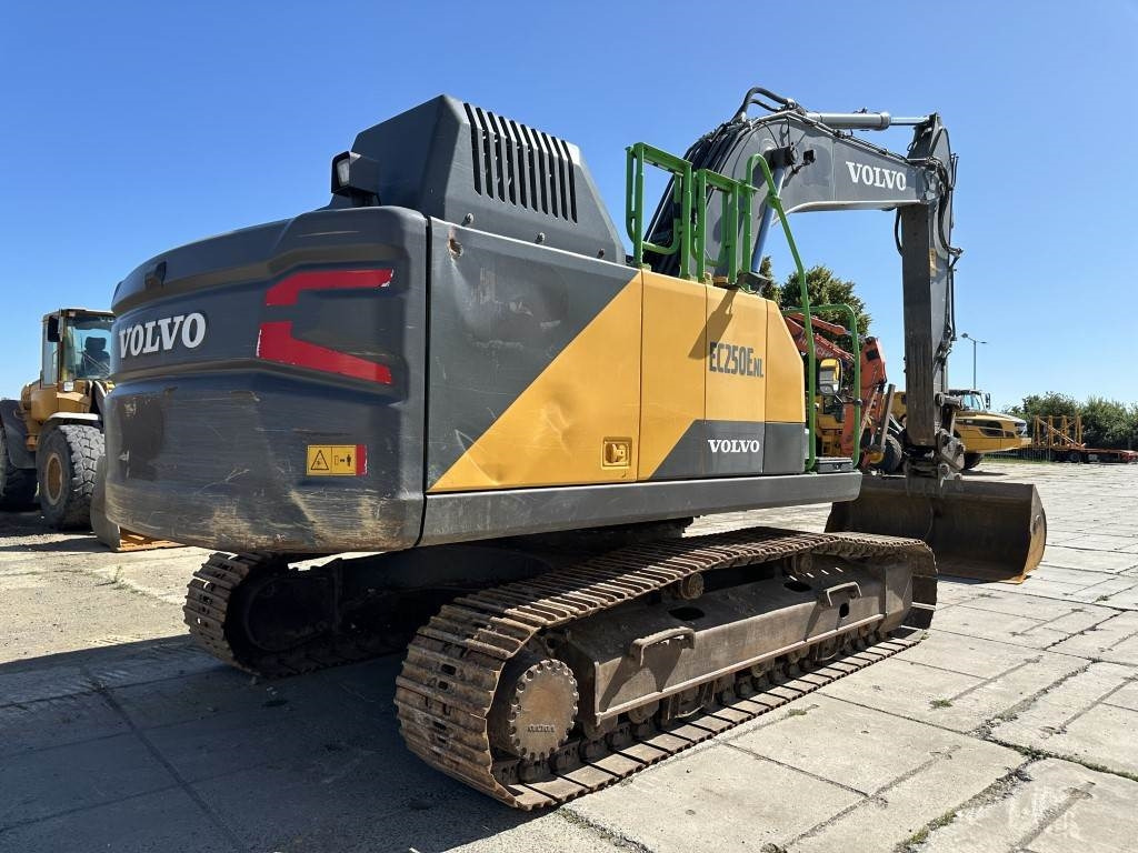 Volvo EC250ENL - Bager gusjeničar: slika Volvo EC250ENL - Bager gusjeničar Volvo EC250ENL - Bager gusjeničar: slika Volvo EC250ENL - Bager gusjeničar