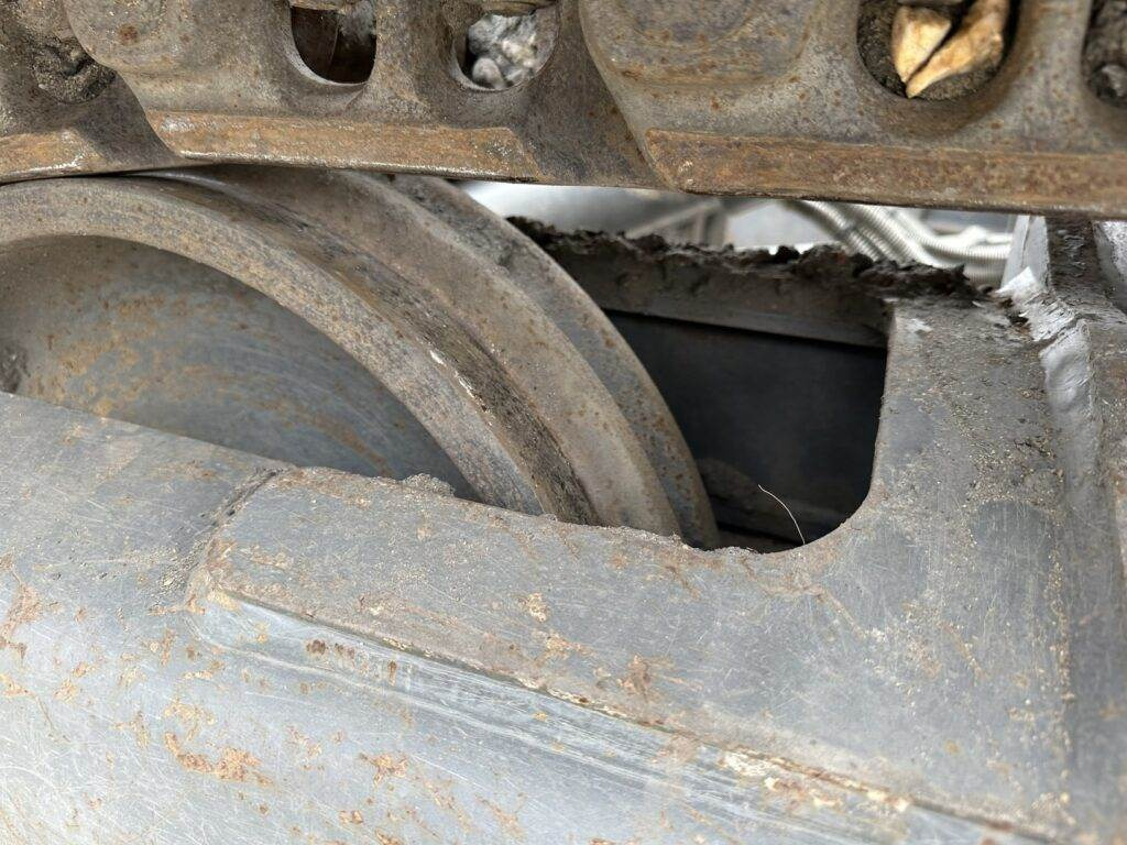 Bager gusjeničar Volvo ECR235EL: slika Bager gusjeničar Volvo ECR235EL