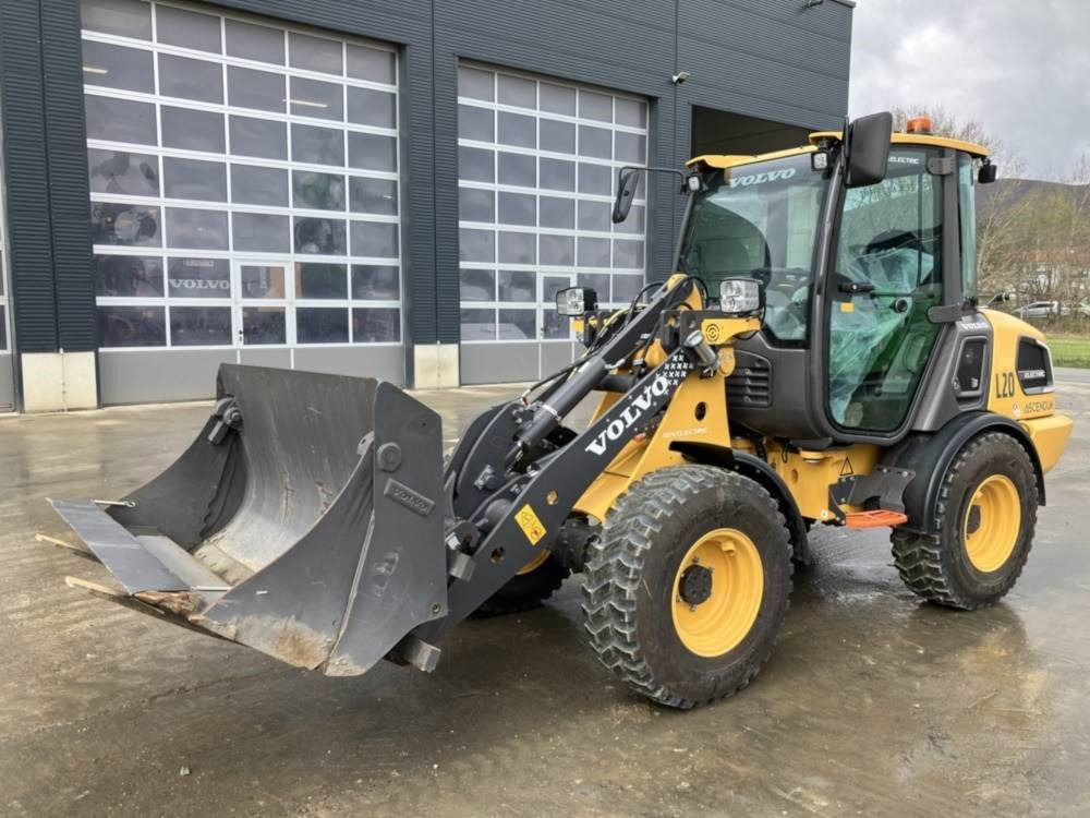 Volvo JL20H Electric - Mini utovarivač: slika Volvo JL20H Electric - Mini utovarivač Volvo JL20H Electric - Mini utovarivač: slika Volvo JL20H Electric - Mini utovarivač