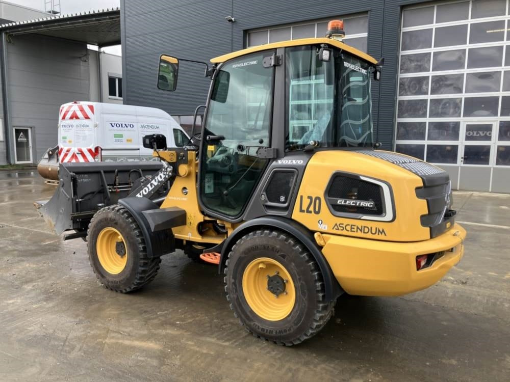 Volvo JL20H Electric - Mini utovarivač: slika Volvo JL20H Electric - Mini utovarivač Volvo JL20H Electric - Mini utovarivač: slika Volvo JL20H Electric - Mini utovarivač