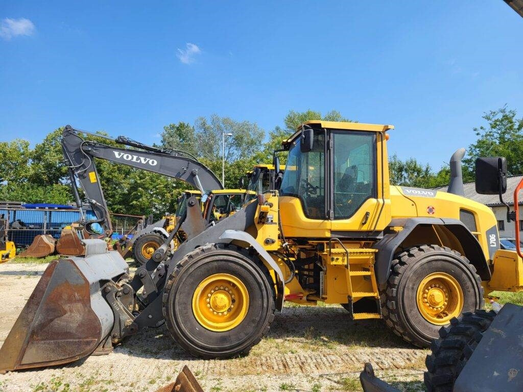 Volvo L70G - Utovarivač na kotačima: slika Volvo L70G - Utovarivač na kotačima Volvo L70G - Utovarivač na kotačima: slika Volvo L70G - Utovarivač na kotačima