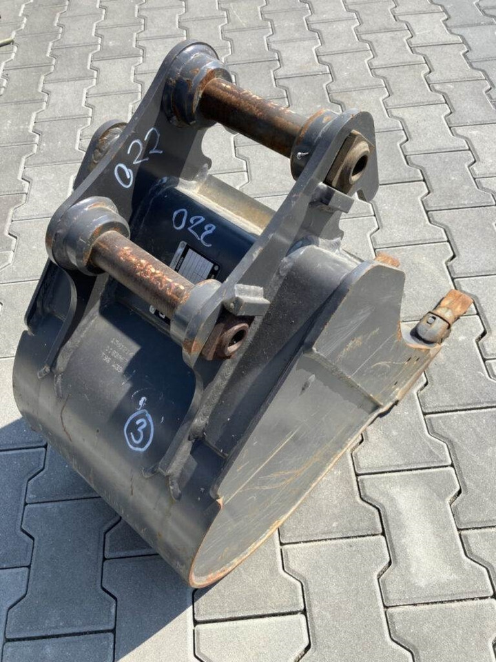 Volvo Tieflöffel mit Zähnen - Festanbau - Rovokopač-utovarivač: slika Volvo Tieflöffel mit Zähnen - Festanbau - Rovokopač-utovarivač Volvo Tieflöffel mit Zähnen - Festanbau - Rovokopač-utovarivač: slika Volvo Tieflöffel mit Zähnen - Festanbau - Rovokopač-utovarivač