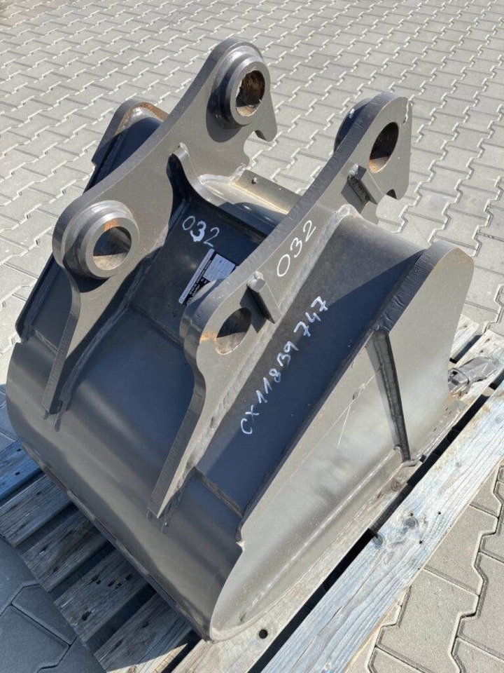 Volvo Tieflöffel mit Zähnen - Festanbau - Rovokopač-utovarivač: slika Volvo Tieflöffel mit Zähnen - Festanbau - Rovokopač-utovarivač Volvo Tieflöffel mit Zähnen - Festanbau - Rovokopač-utovarivač: slika Volvo Tieflöffel mit Zähnen - Festanbau - Rovokopač-utovarivač