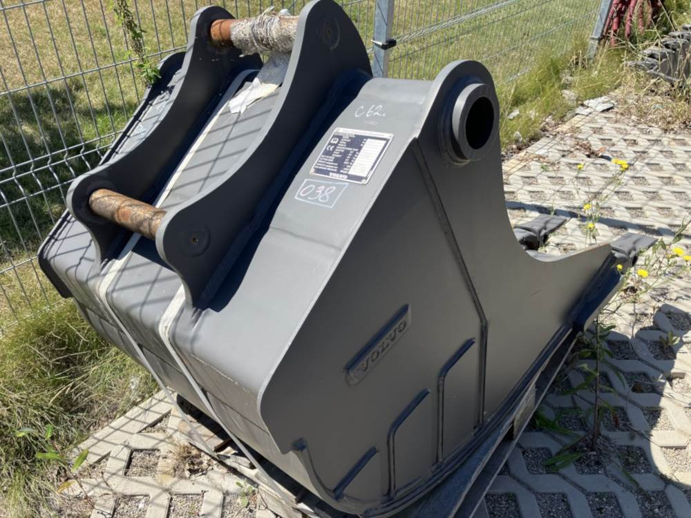 Volvo Tieflöffel mit Zähnen S6 - Rovokopač-utovarivač: slika Volvo Tieflöffel mit Zähnen S6 - Rovokopač-utovarivač Volvo Tieflöffel mit Zähnen S6 - Rovokopač-utovarivač: slika Volvo Tieflöffel mit Zähnen S6 - Rovokopač-utovarivač