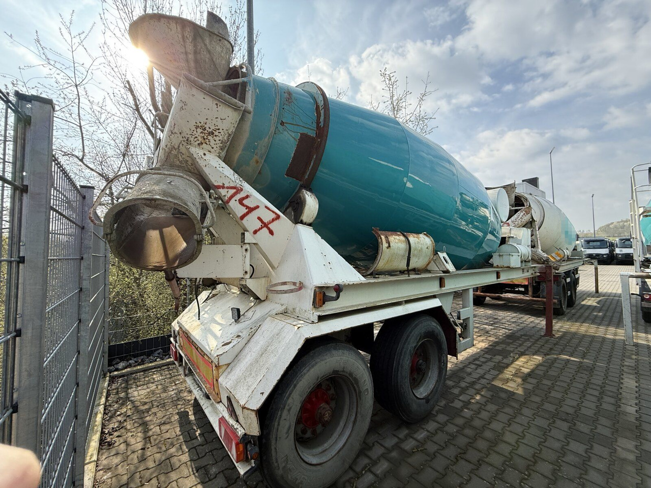 Betonmischer-Auflieger Stetter 10 m³ mit Motor - Automješalica: slika Betonmischer-Auflieger Stetter 10 m³ mit Motor - Automješalica Betonmischer-Auflieger Stetter 10 m³ mit Motor - Automješalica: slika Betonmischer-Auflieger Stetter 10 m³ mit Motor - Automješalica