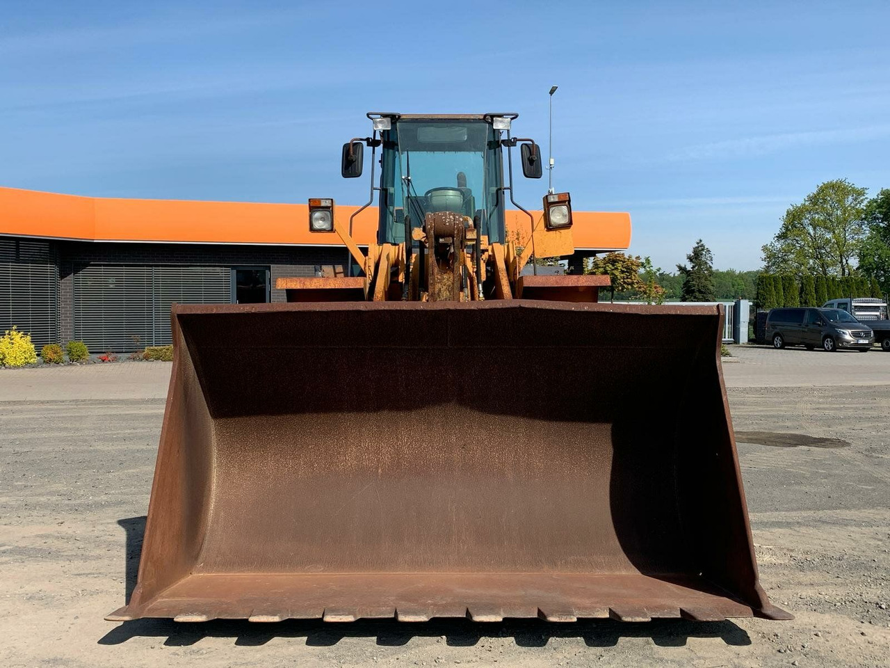 CASE 921C Radlader 25,5 Ton *Schaufel 4.1 m³ - Utovarivač na kotačima: slika CASE 921C Radlader 25,5 Ton *Schaufel 4.1 m³ - Utovarivač na kotačima CASE 921C Radlader 25,5 Ton *Schaufel 4.1 m³ - Utovarivač na kotačima: slika CASE 921C Radlader 25,5 Ton *Schaufel 4.1 m³ - Utovarivač na kotačima