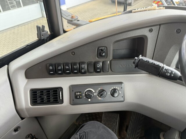 Volvo A25G Dumper 10.137 h Baujahr 2021 - Građevinski strojevi: slika Volvo A25G Dumper 10.137 h Baujahr 2021 - Građevinski strojevi Volvo A25G Dumper 10.137 h Baujahr 2021 - Građevinski strojevi: slika Volvo A25G Dumper 10.137 h Baujahr 2021 - Građevinski strojevi