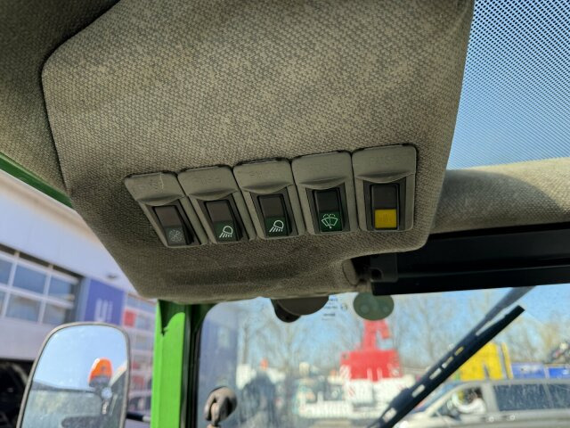 John Deere 3520 Kommunaltrak. Frontkraftheber Kuppeldreieck - Općinski traktor: slika John Deere 3520 Kommunaltrak. Frontkraftheber Kuppeldreieck - Općinski traktor John Deere 3520 Kommunaltrak. Frontkraftheber Kuppeldreieck - Općinski traktor: slika John Deere 3520 Kommunaltrak. Frontkraftheber Kuppeldreieck - Općinski traktor