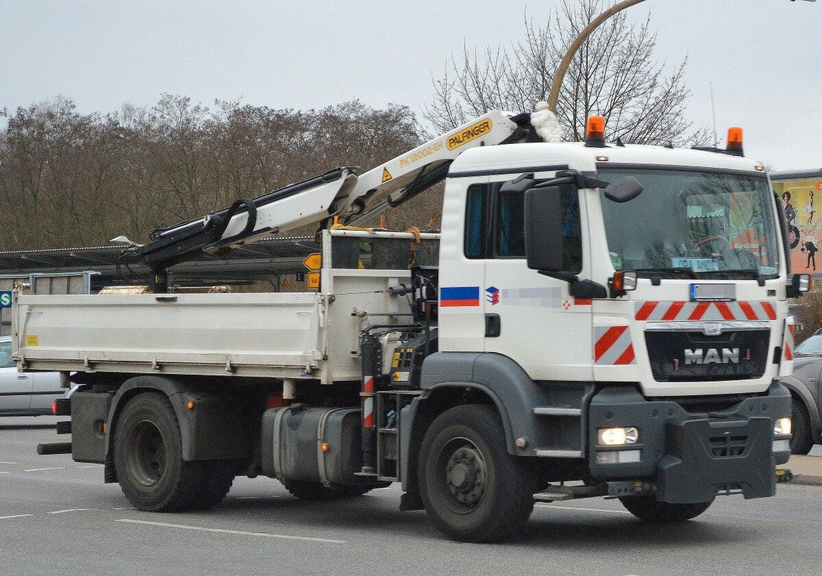MAN TGS 18.480 4x4H Winter. Kipper Kran PALFINGER 12 - Kiper, Kamion s kranom: slika MAN TGS 18.480 4x4H Winter. Kipper Kran PALFINGER 12 - Kiper, Kamion s kranom MAN TGS 18.480 4x4H Winter. Kipper Kran PALFINGER 12 - Kiper, Kamion s kranom: slika MAN TGS 18.480 4x4H Winter. Kipper Kran PALFINGER 12 - Kiper, Kamion s kranom