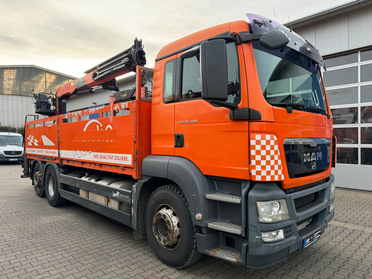 MAN TGS 26.400 6x2 Pritsche Kran Palfinger PK 18001L - Kamion s kranom: slika MAN TGS 26.400 6x2 Pritsche Kran Palfinger PK 18001L - Kamion s kranom MAN TGS 26.400 6x2 Pritsche Kran Palfinger PK 18001L - Kamion s kranom: slika MAN TGS 26.400 6x2 Pritsche Kran Palfinger PK 18001L - Kamion s kranom