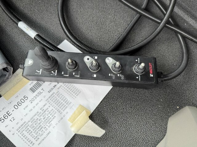 MAN TGS 26.400 6x6 Abrollkipper HIAB Optima 20S - Kamion s kukastom dizalicom: slika MAN TGS 26.400 6x6 Abrollkipper HIAB Optima 20S - Kamion s kukastom dizalicom MAN TGS 26.400 6x6 Abrollkipper HIAB Optima 20S - Kamion s kukastom dizalicom: slika MAN TGS 26.400 6x6 Abrollkipper HIAB Optima 20S - Kamion s kukastom dizalicom