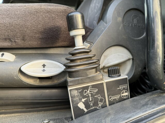 MAN TGS 26.400 6x6 MEILLER Kipper Schmitz EURO 5 - Kiper: slika MAN TGS 26.400 6x6 MEILLER Kipper Schmitz EURO 5 - Kiper MAN TGS 26.400 6x6 MEILLER Kipper Schmitz EURO 5 - Kiper: slika MAN TGS 26.400 6x6 MEILLER Kipper Schmitz EURO 5 - Kiper