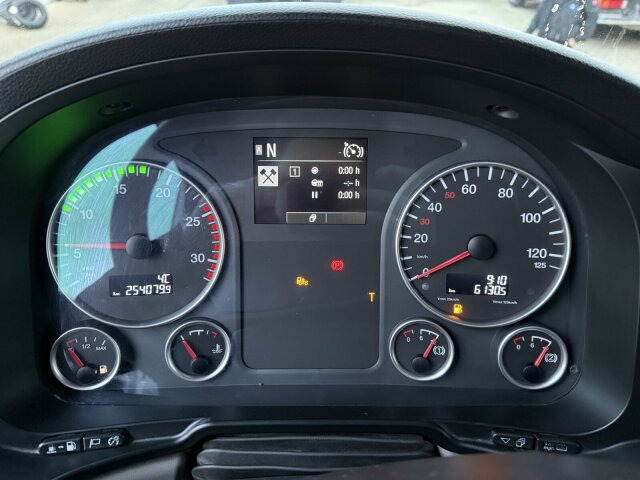 MAN TGS 26.460 6x2 Euro 6 Absetzkipper Meiller - Utovarivač s proklizavajućim upravljanjem: slika MAN TGS 26.460 6x2 Euro 6 Absetzkipper Meiller - Utovarivač s proklizavajućim upravljanjem MAN TGS 26.460 6x2 Euro 6 Absetzkipper Meiller - Utovarivač s proklizavajućim upravljanjem: slika MAN TGS 26.460 6x2 Euro 6 Absetzkipper Meiller - Utovarivač s proklizavajućim upravljanjem