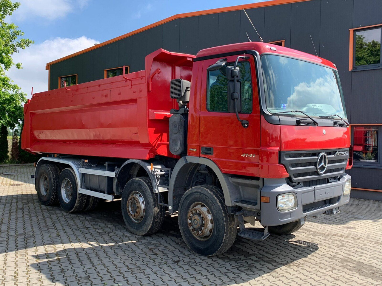 Mercedes-Benz ACTROS 4141 EURO4 8x8 Muldenkipper - Kiper: slika Mercedes-Benz ACTROS 4141 EURO4 8x8 Muldenkipper - Kiper Mercedes-Benz ACTROS 4141 EURO4 8x8 Muldenkipper - Kiper: slika Mercedes-Benz ACTROS 4141 EURO4 8x8 Muldenkipper - Kiper