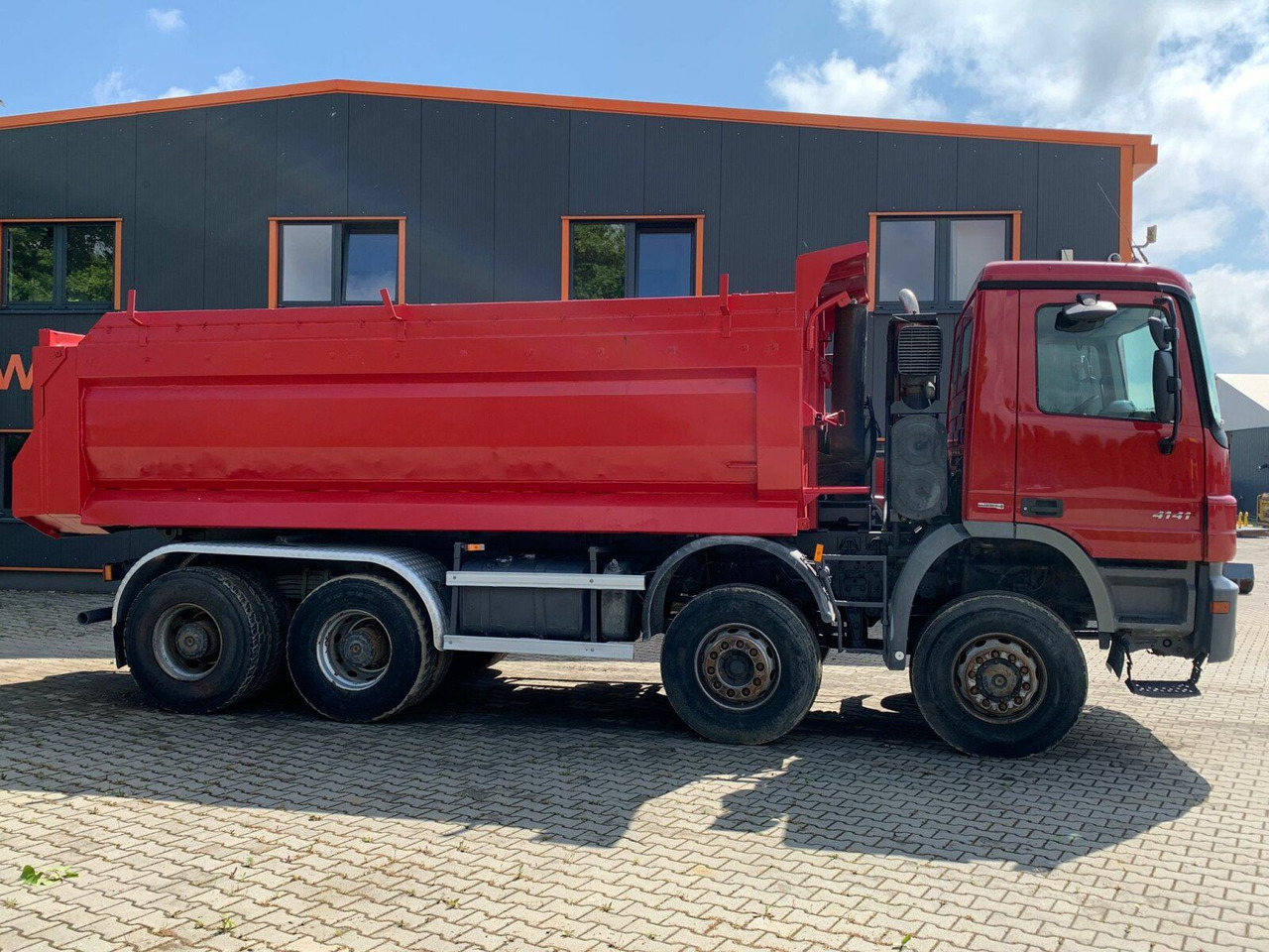 Mercedes-Benz ACTROS 4141 EURO4 8x8 Muldenkipper - Kiper: slika Mercedes-Benz ACTROS 4141 EURO4 8x8 Muldenkipper - Kiper Mercedes-Benz ACTROS 4141 EURO4 8x8 Muldenkipper - Kiper: slika Mercedes-Benz ACTROS 4141 EURO4 8x8 Muldenkipper - Kiper