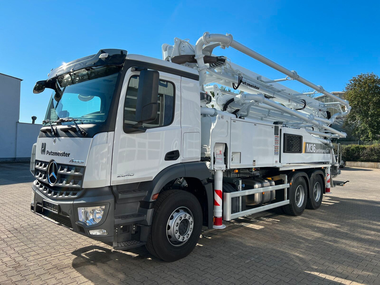Mercedes-Benz AROCS 2640 6x4 E6 Betonpumpe Putzmeister 36-4 M - Beton pumpa: slika Mercedes-Benz AROCS 2640 6x4 E6 Betonpumpe Putzmeister 36-4 M - Beton pumpa Mercedes-Benz AROCS 2640 6x4 E6 Betonpumpe Putzmeister 36-4 M - Beton pumpa: slika Mercedes-Benz AROCS 2640 6x4 E6 Betonpumpe Putzmeister 36-4 M - Beton pumpa