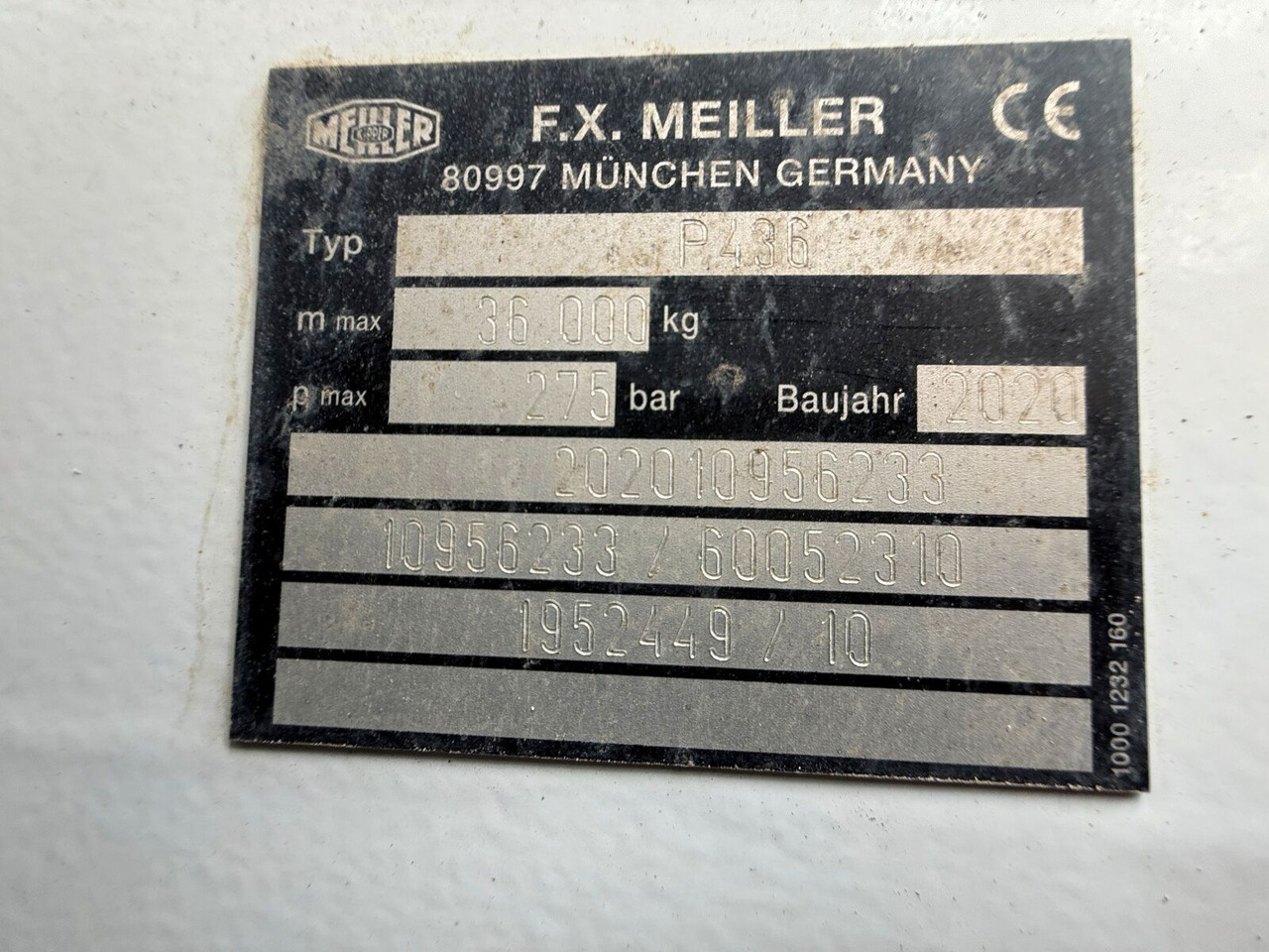 Kiper Mercedes-Benz AROCS 4145 8x8 Meiller Muldenkipper: slika Kiper Mercedes-Benz AROCS 4145 8x8 Meiller Muldenkipper