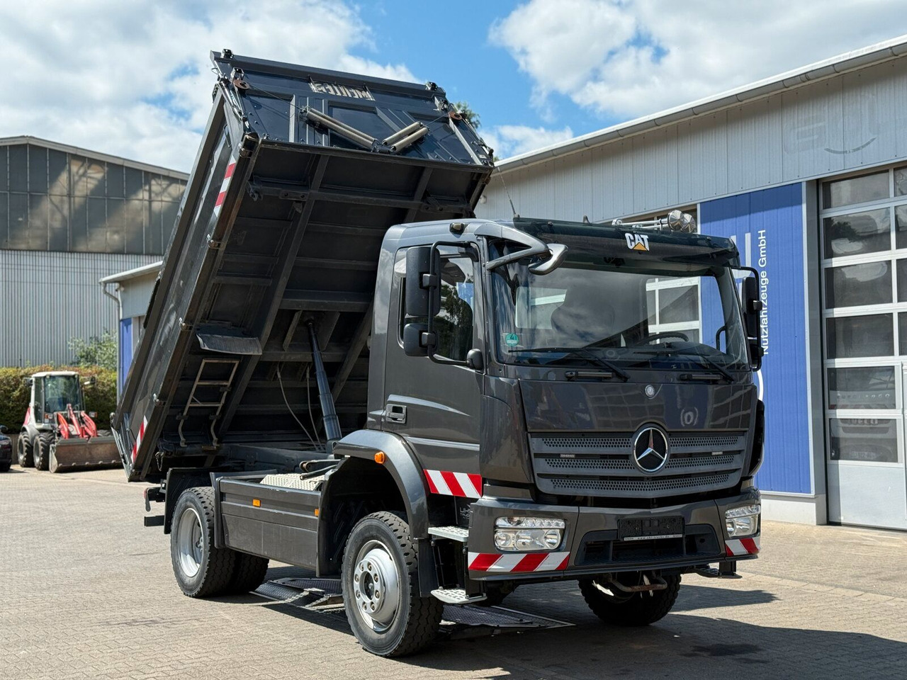 Mercedes-Benz ATEGO 1530 4x4 Euro 6 Meiller Kipper - Kiper: slika Mercedes-Benz ATEGO 1530 4x4 Euro 6 Meiller Kipper - Kiper Mercedes-Benz ATEGO 1530 4x4 Euro 6 Meiller Kipper - Kiper: slika Mercedes-Benz ATEGO 1530 4x4 Euro 6 Meiller Kipper - Kiper