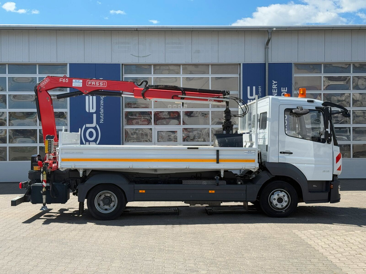 Mercedes-Benz ATEGO 818 4x2 Euro 6 Kipper Kran FASSI F65B.0.22 - Kamion s kranom: slika Mercedes-Benz ATEGO 818 4x2 Euro 6 Kipper Kran FASSI F65B.0.22 - Kamion s kranom Mercedes-Benz ATEGO 818 4x2 Euro 6 Kipper Kran FASSI F65B.0.22 - Kamion s kranom: slika Mercedes-Benz ATEGO 818 4x2 Euro 6 Kipper Kran FASSI F65B.0.22 - Kamion s kranom