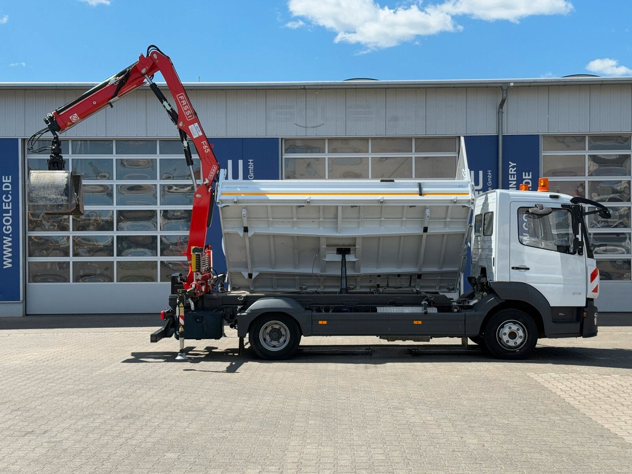 Mercedes-Benz ATEGO 818 4x2 Euro 6 Kipper Kran FASSI F65B.0.22 - Kamion s kranom: slika Mercedes-Benz ATEGO 818 4x2 Euro 6 Kipper Kran FASSI F65B.0.22 - Kamion s kranom Mercedes-Benz ATEGO 818 4x2 Euro 6 Kipper Kran FASSI F65B.0.22 - Kamion s kranom: slika Mercedes-Benz ATEGO 818 4x2 Euro 6 Kipper Kran FASSI F65B.0.22 - Kamion s kranom
