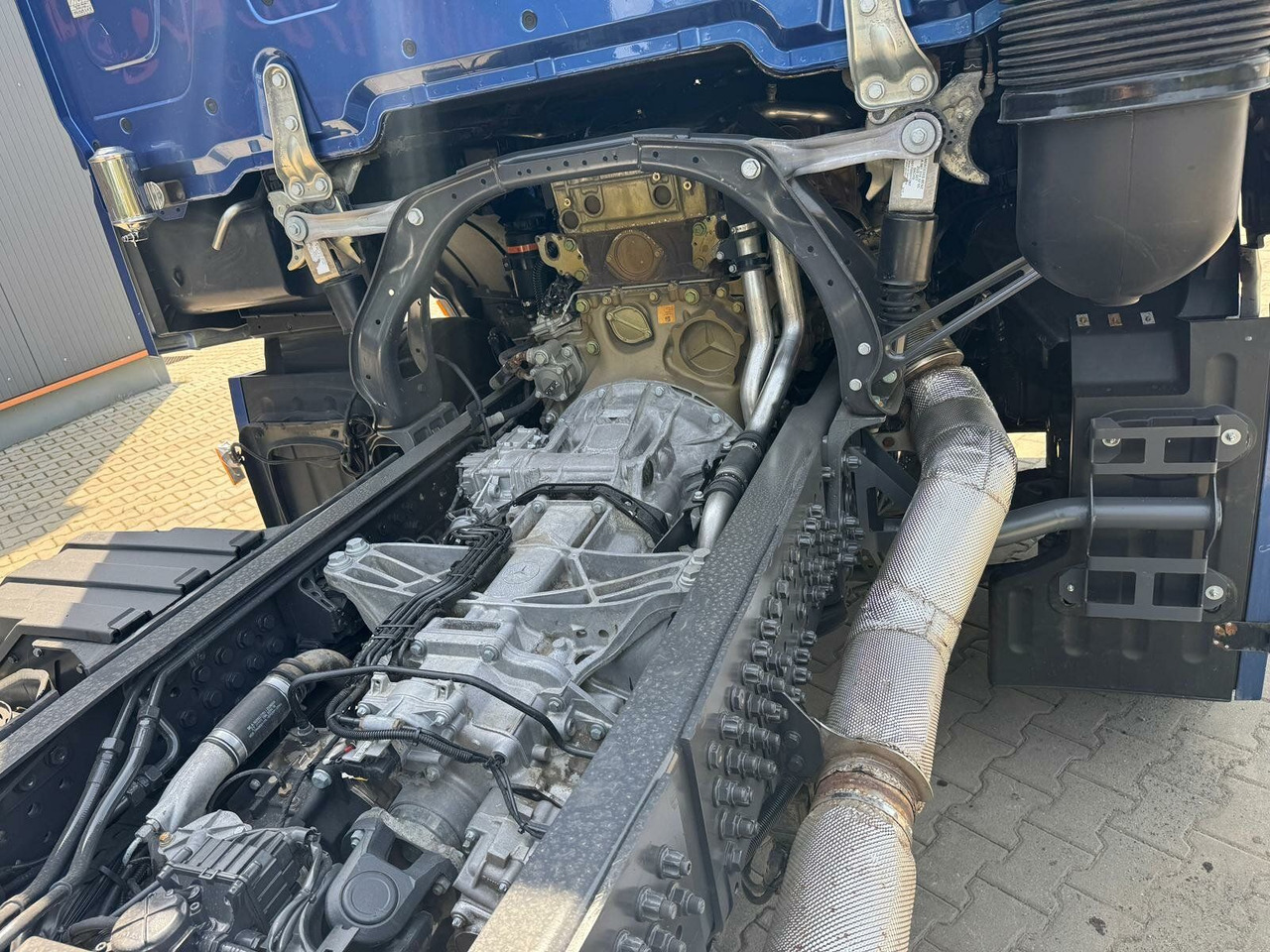 Kamion-šasija Mercedes-Benz Actros 2563 Euro6 L ENA: slika Kamion-šasija Mercedes-Benz Actros 2563 Euro6 L ENA