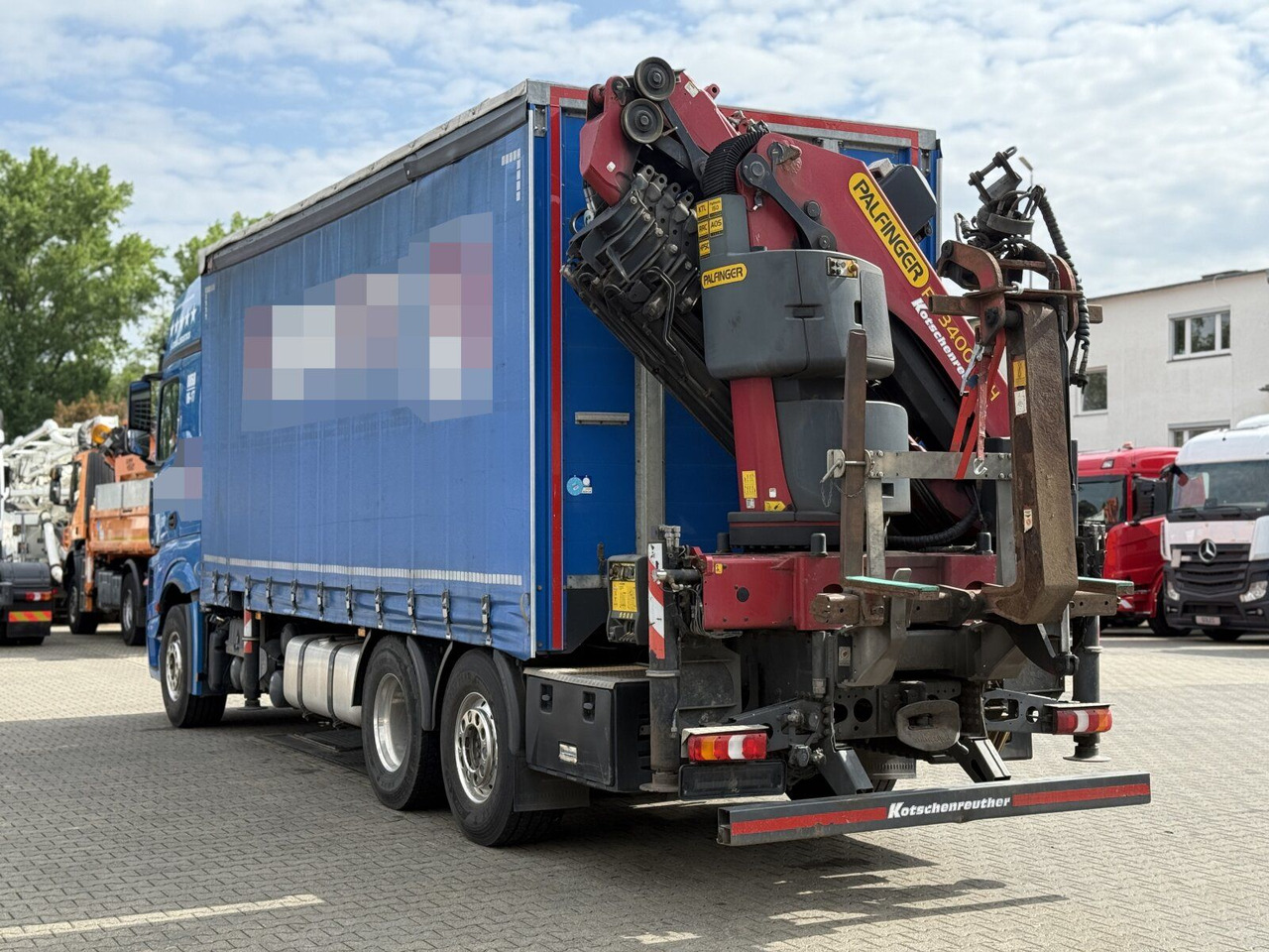 Mercedes-Benz Actros 6x2 Pritsche Kran Palfinger PK34002 + JIB - Kamion s kranom: slika Mercedes-Benz Actros 6x2 Pritsche Kran Palfinger PK34002 + JIB - Kamion s kranom Mercedes-Benz Actros 6x2 Pritsche Kran Palfinger PK34002 + JIB - Kamion s kranom: slika Mercedes-Benz Actros 6x2 Pritsche Kran Palfinger PK34002 + JIB - Kamion s kranom