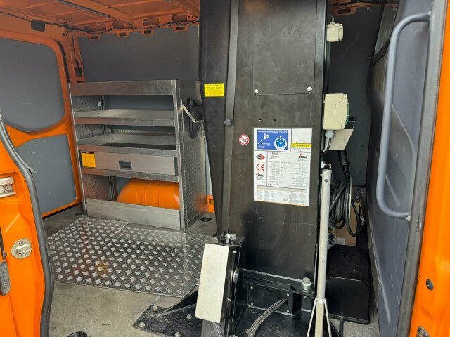 Podizna platforma montirana na kamion Mercedes-Benz Sprinter 316 CDI mit Versalift VTL-39-135: slika Podizna platforma montirana na kamion Mercedes-Benz Sprinter 316 CDI mit Versalift VTL-39-135 Podizna platforma montirana na kamion Mercedes-Benz Sprinter 316 CDI mit Versalift VTL-39-135: slika Podizna platforma montirana na kamion Mercedes-Benz Sprinter 316 CDI mit Versalift VTL-39-135