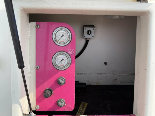 O.ME.P.S Silo Auflieger 27 m³ 3 Achs - Silos poluprikolica: slika O.ME.P.S Silo Auflieger 27 m³ 3 Achs - Silos poluprikolica O.ME.P.S Silo Auflieger 27 m³ 3 Achs - Silos poluprikolica: slika O.ME.P.S Silo Auflieger 27 m³ 3 Achs - Silos poluprikolica
