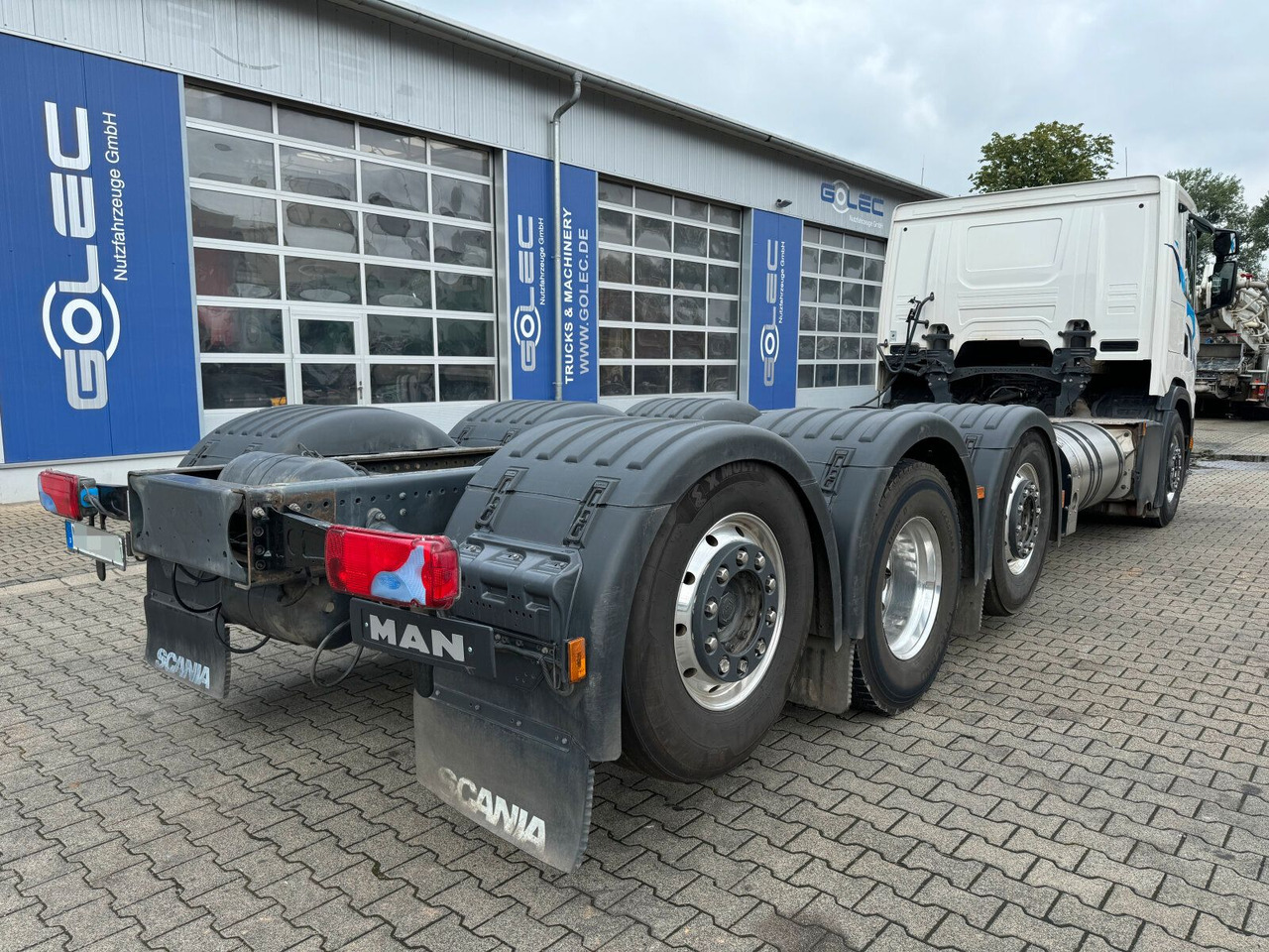 Scania G 410 B8x2*6 NB LNG Fahrgestell Nebenantrieb - Kamion cisterna, Kamion s kranom: slika Scania G 410 B8x2*6 NB LNG Fahrgestell Nebenantrieb - Kamion cisterna, Kamion s kranom Scania G 410 B8x2*6 NB LNG Fahrgestell Nebenantrieb - Kamion cisterna, Kamion s kranom: slika Scania G 410 B8x2*6 NB LNG Fahrgestell Nebenantrieb - Kamion cisterna, Kamion s kranom