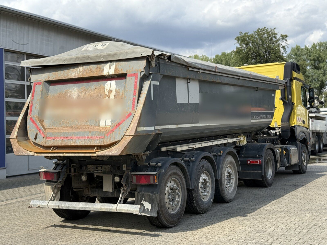 Schmitz Cargobull Cargobull SKI 24 SL7.2 Alu Kippauflieger E-Plane - Kiper poluprikolica: slika Schmitz Cargobull Cargobull SKI 24 SL7.2 Alu Kippauflieger E-Plane - Kiper poluprikolica Schmitz Cargobull Cargobull SKI 24 SL7.2 Alu Kippauflieger E-Plane - Kiper poluprikolica: slika Schmitz Cargobull Cargobull SKI 24 SL7.2 Alu Kippauflieger E-Plane - Kiper poluprikolica